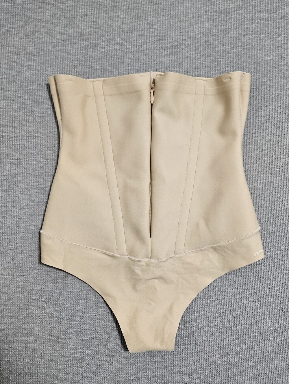 SKIMS Beige High-Waist Sculpting Shapewear Bodysuit 2xL